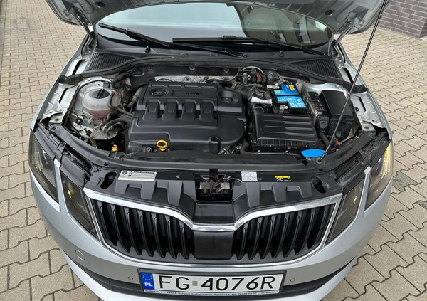 Skoda Octavia cena 42900 przebieg: 300001, rok produkcji 2017 z Sokółka małe 67